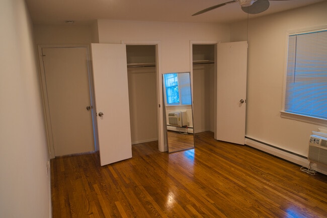 Bedroom/closets - 364 Westwood Ave