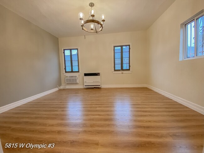 Building Photo - 5815 W Olympic Blvd