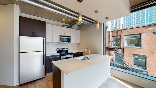 Interior Photo - Griffis Seattle Waterfront