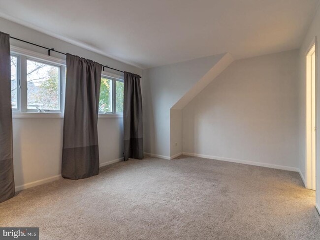 Foto del edificio - 28 Henlopen Gardens