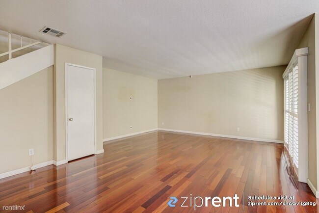 Foto del edificio - 2 br, 1.5 bath Condo - 730 Cory Drive, Ing...