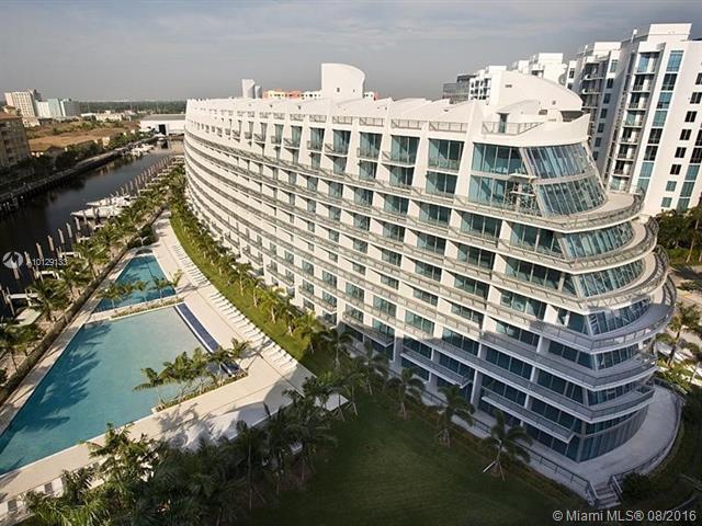 Foto del edificio - 2950 NE 188th St