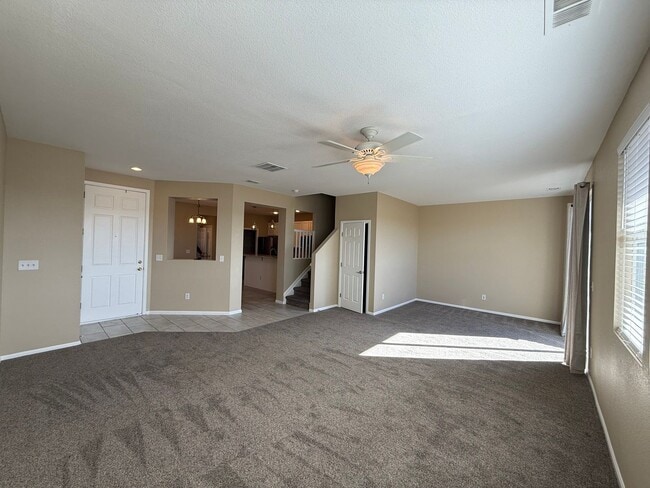 Building Photo - Modern 3-Bedroom Home with Stylish Upgrades