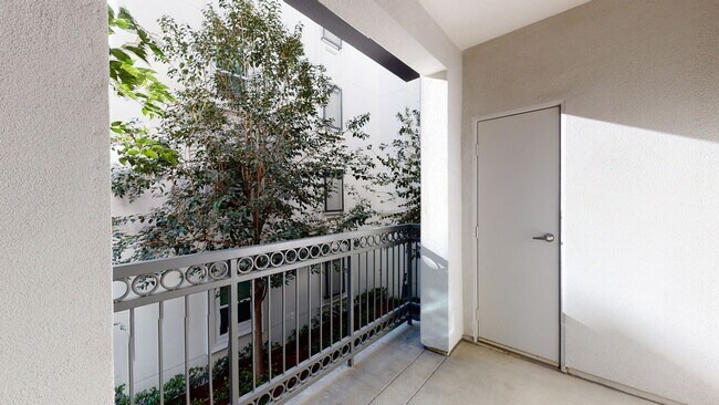 Interior Photo - The Residences at Bella Terra