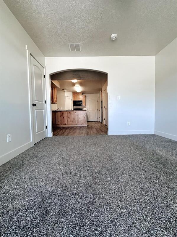 Foto del edificio - 482 N 2650 W