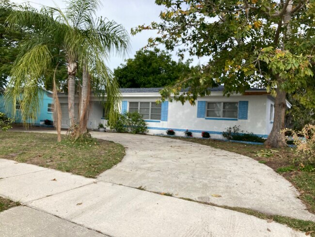 Foto del edificio - 6161 41st Ave N
