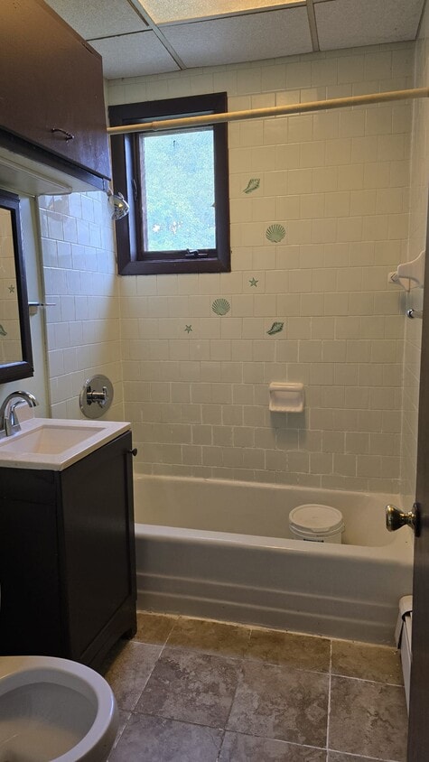 Bathroom - 30 California Ave