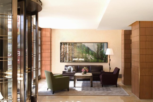 Building Photo - 2 br, 2 bath Apartment - Tribeca Green