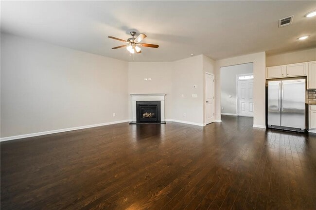 Foto del edificio - 7326 Embassy Trce