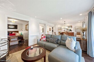 Building Photo - 555 Park Shore Dr