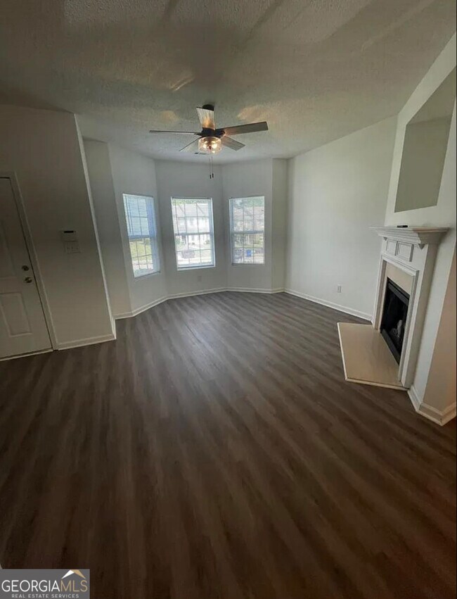 Foto del edificio - 8490 Oakley Cir