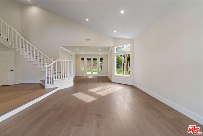 Foto del edificio - 18500 St Moritz Dr