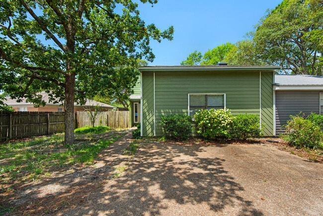 Foto del edificio - 62 4th Ave