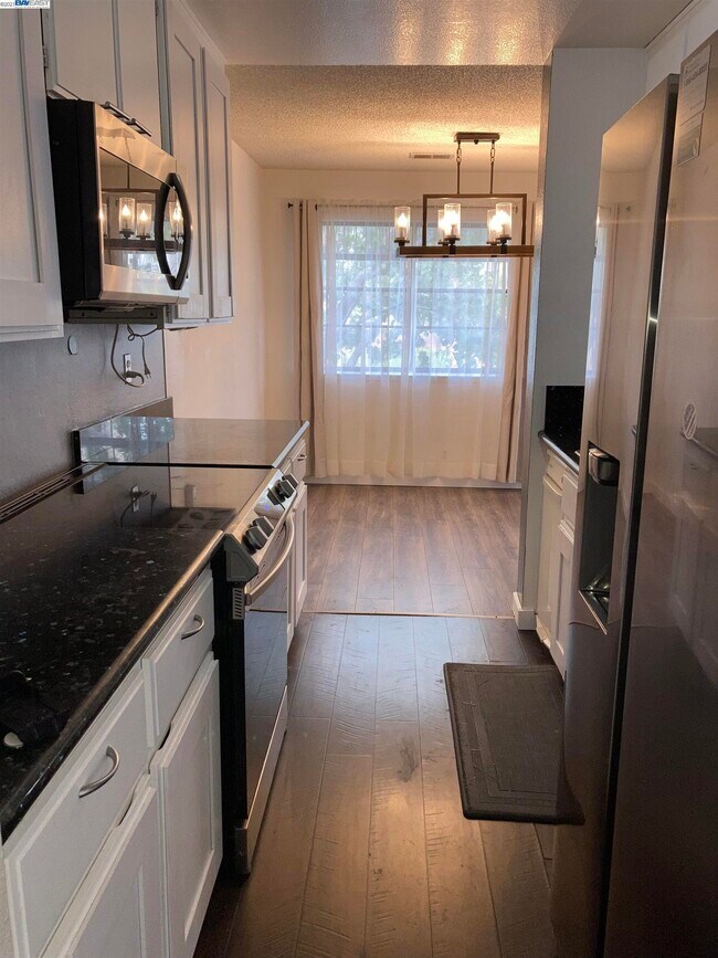 Building Photo - 21117 Gary Dr