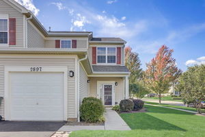 Building Photo - 2897 Falling Waters Dr