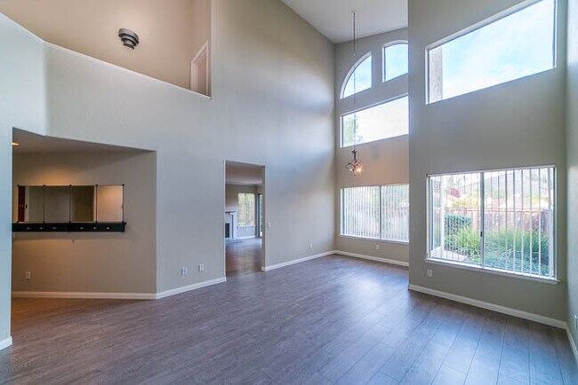 Building Photo - 6746 Xana Way