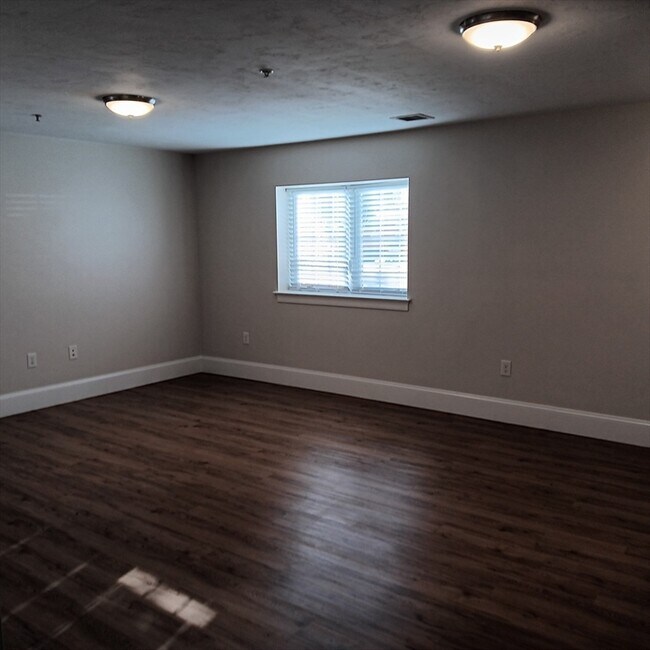 Foto del edificio - 339 Center St