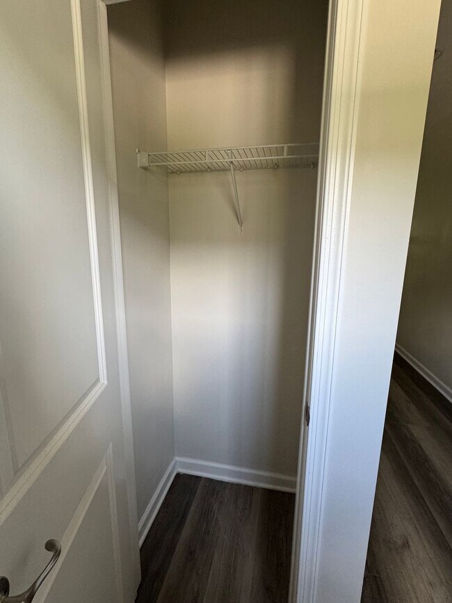 Building Photo - Beautiful 3 Bedroom 3.5 Bath in Sewickley, PA!