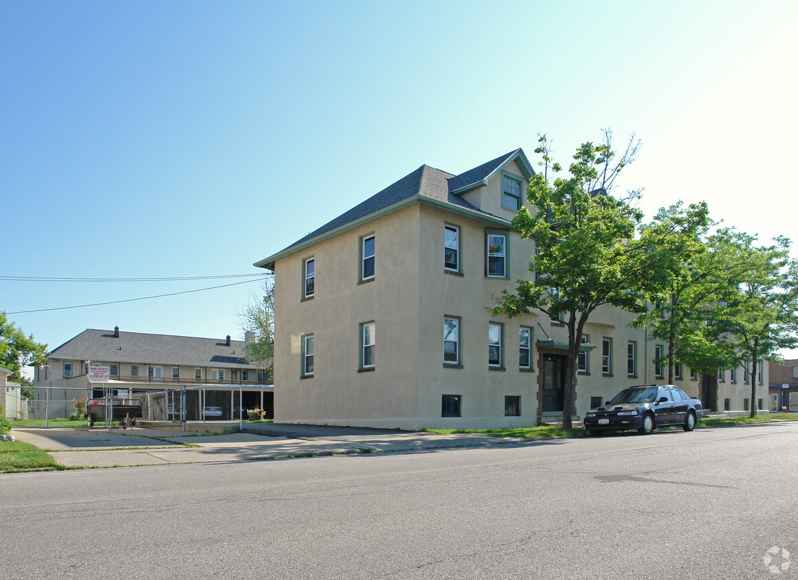 Building Photo - 2290-2300 Elmwood Ave