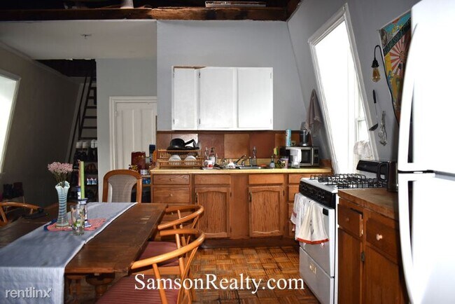 Foto del edificio - 3 br, 1 bath Condo - 65 John st