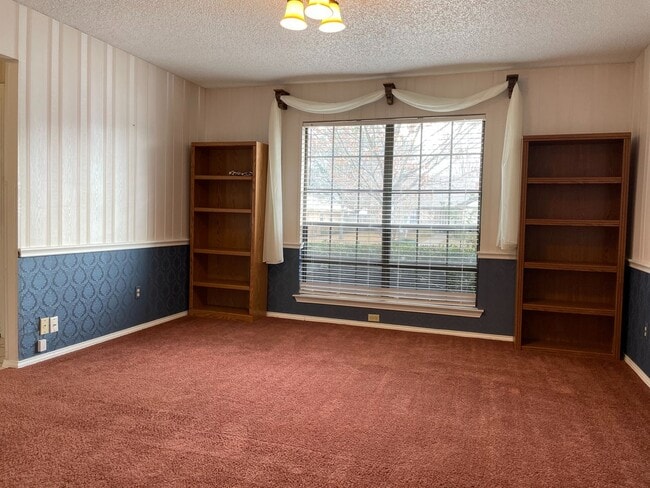 Building Photo - 3/2/2 Grapevine-Colleyville ISD