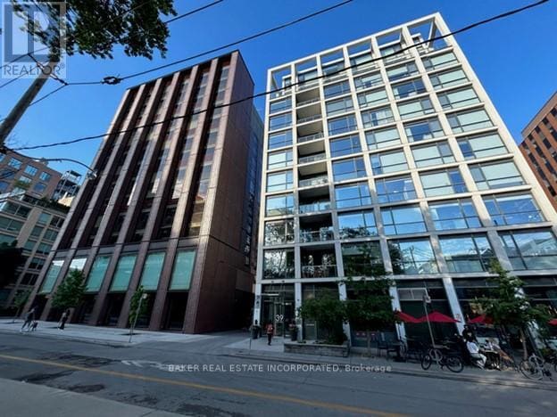 Building Photo - 39 Brant St