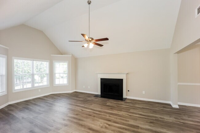 Building Photo - 11776 Registry Blvd
