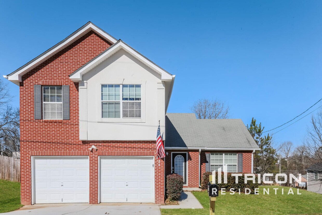 Primary Photo - 1620 Cutters Mill Drive Lithonia GA