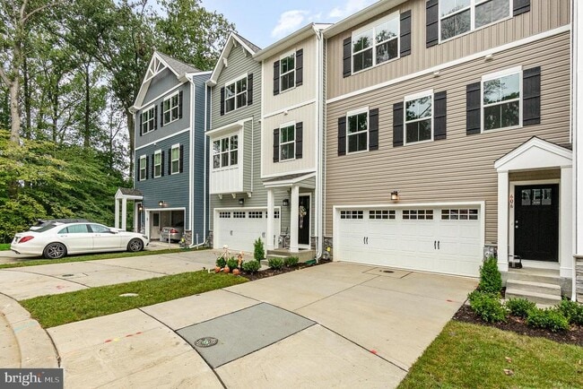 Building Photo - 606 Snapdragon Ct