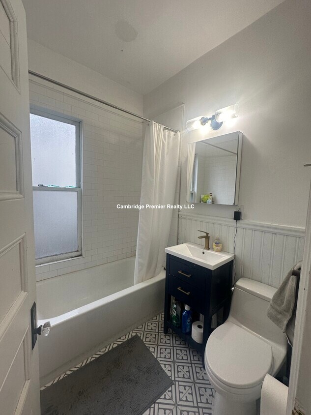 Foto principal - 35 Highland Ave