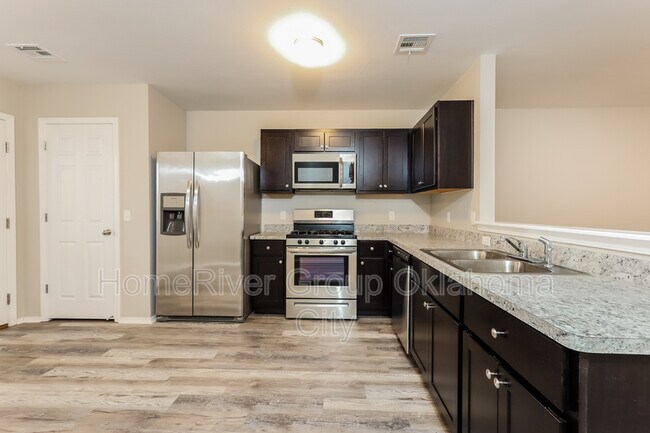 Building Photo - 4209 Umbria Rd