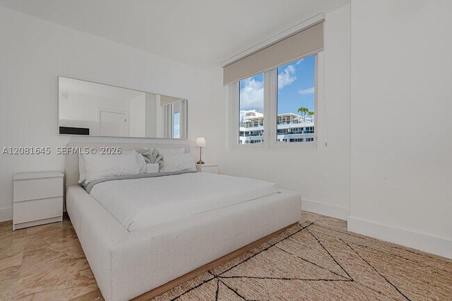 Foto del edificio - 2301 Collins Ave