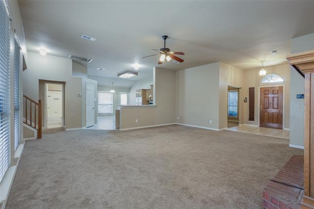 Building Photo - 640 Lake Shadow Dr