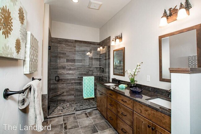Building Photo - 4 br, 3.5 bath House - 318 Harvest View Lane