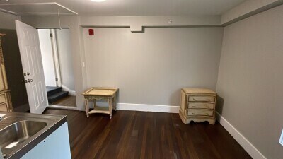 Foto del edificio - 67 Loker St