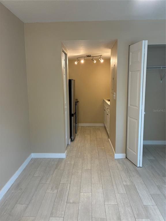Building Photo - 4131 Dolphin Dr
