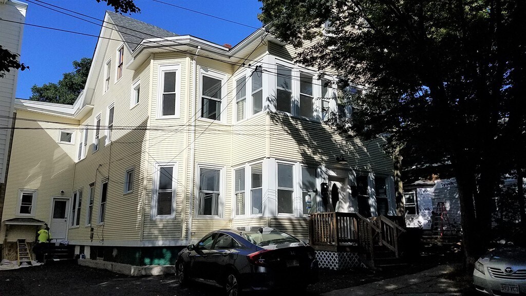 Primary Photo - 15 Ford St