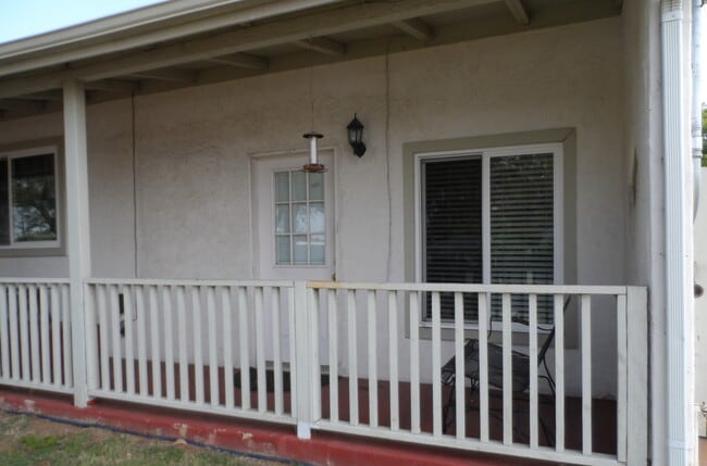 Building Photo - 115 Corte Maria Ave