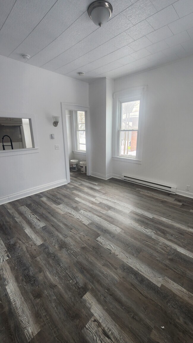 Foto del edificio - 32 E 2nd St