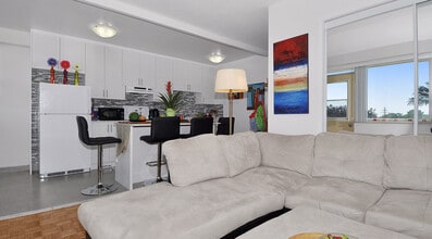 Building Photo - 1294 Islington Ave