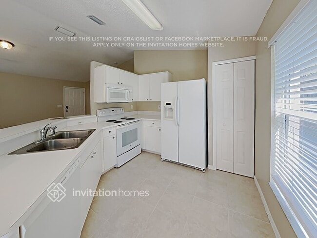 Building Photo - 5605 Falcon Blvd