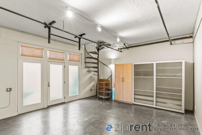 Building Photo - 20 Ryland Park Dr
