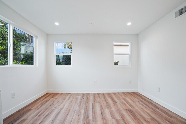 Foto del edificio - 5185 20th St