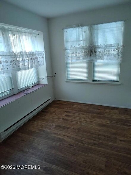 Building Photo - 10A Juniper Ln