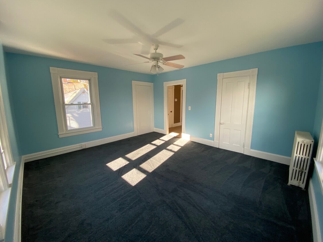 Foto principal - 171 N Main St