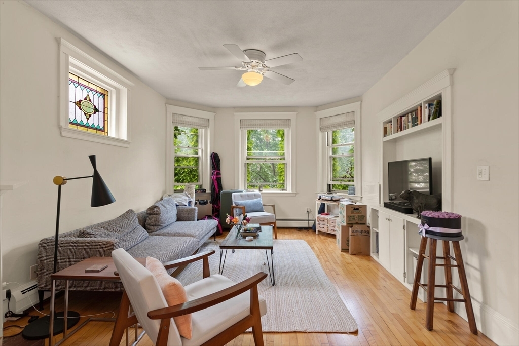 Foto principal - 314 Harvard St