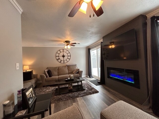 Foto del edificio - 103 W Lotta St