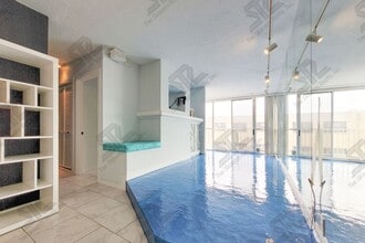 Building Photo - 1215 Alexander St