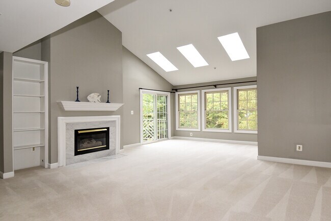 Foto del edificio - 12245 Fairfield House Dr