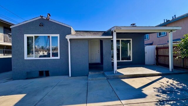 Foto principal - 1026 W 108th St